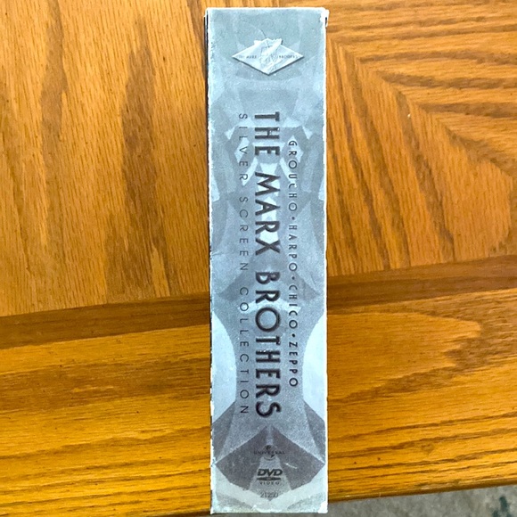 Groucho Marx (1956-1960) Total of 9 DVDs The Marx Brothers & You Bet Your Life - Picture 10 of 11